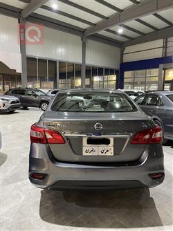 نیسان سێنترا